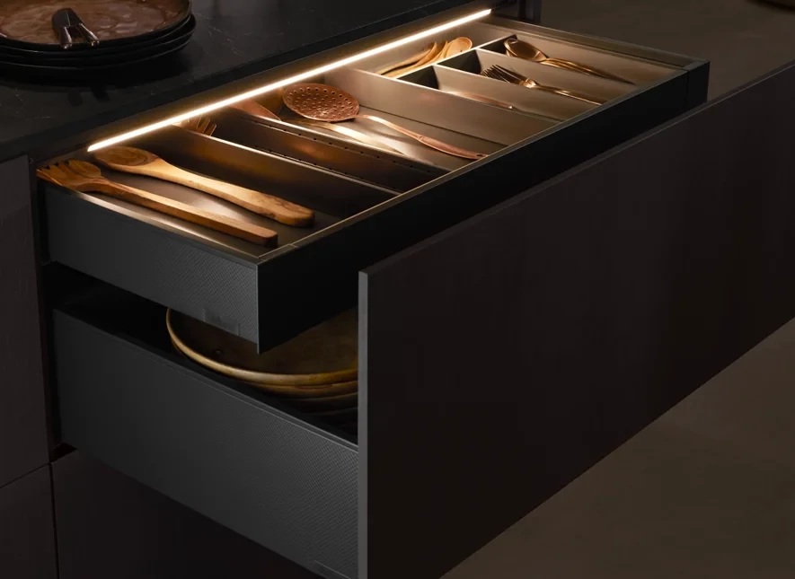 Blum AMPEROS DC rendszer fiókban
