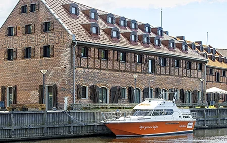 Blum Inspirációs jacht