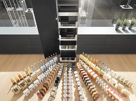 Amikor minden átláthatóan és hozzáférhetően befér a bútorba...