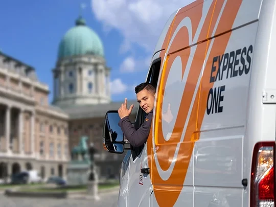 Gyors kiszállítás az ExpressOne futárszolgálattal