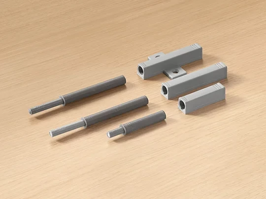 Rövid és hosszú kilökő egyenes és keresztalakú (rövid és hosszú) adapterrel