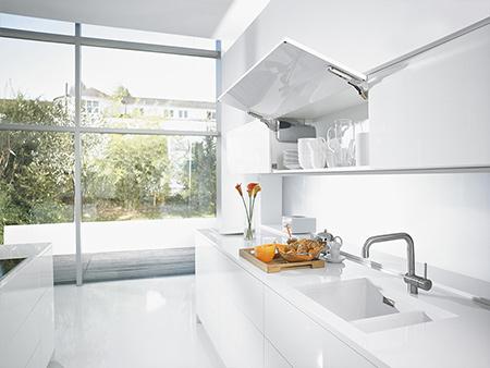 AVENTOS HK felnyíló vasalat