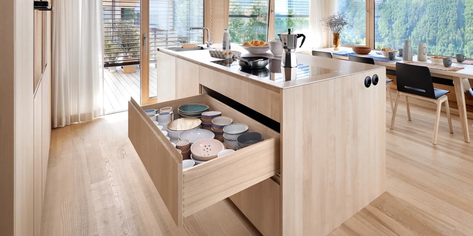 Blum MOVENTO prémium rejtett fióksín rendszer